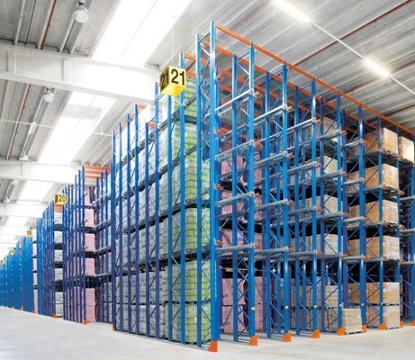Heavy Duty Shelf Rack Drive In Pallet Racking System For Certificated Hanger Storage