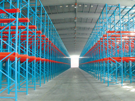 OEM Steel Drive In Pallet Racking , Heavy Duty Industrial Racking Systems
